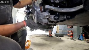 замена подшипника ступицы переднего колеса ... tesla