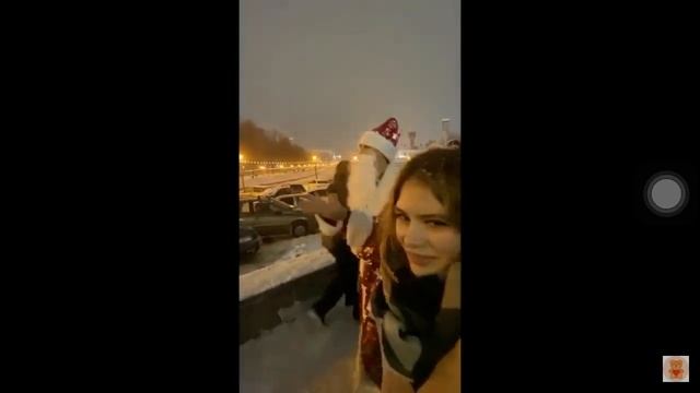 CARLOS BOND | ПЬЯНЫЙ ТАНЦУЕТ + ИРЛ СТРИМ + ЧИТА БРИТА смотреть онлайн