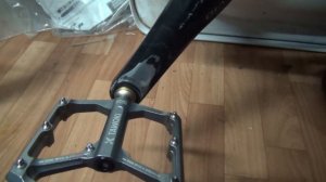 Как заменить педали на велосипеде / Обзор педалей Tawoki /