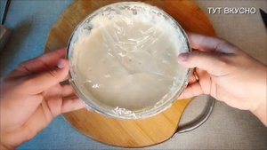 Пышные и нежные оладьи на молоке и дрожжах!