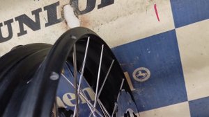 Ремонт переднего колеса мотоцикла KOVE 500X Classic.