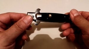 Нож с автоматическим выбросом лезвия Флинт 2