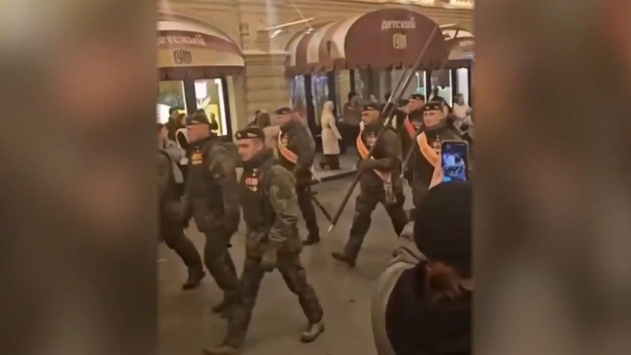 Опубликованы кадры репетиции бойцов СВО, которые примут участие в Параде Победы