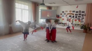 "Встанем"
