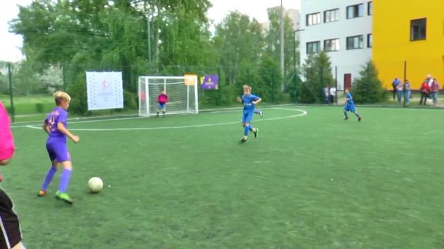 1 тур Обзор Феникс – ДЮСШ Валки Группа «D» смотреть онлайн