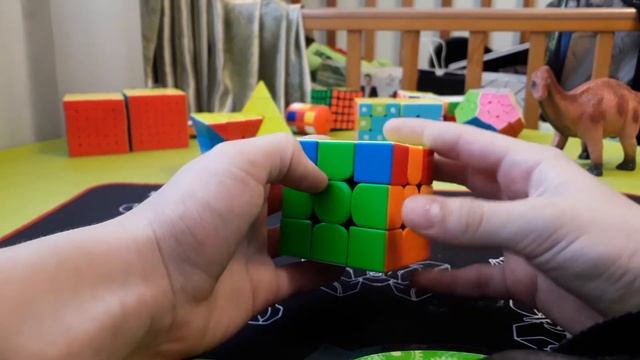 Сборка кубика 3×3 новичковым методом. Рёбра третьего слоя. смотреть онлайн