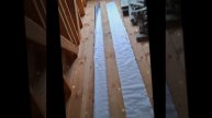 1000023243.mp4 (Собака наблюдает за утеплением кровли дома А-фрейм)
