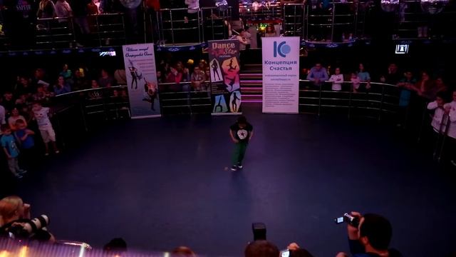 Глеб Алексеев 5 лет . Хип хоп. Соло. смотреть онлайн