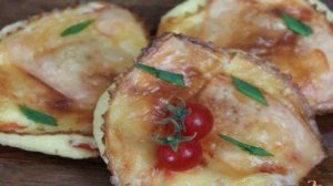 Порционный омлет в духовке, с перцем и сыром