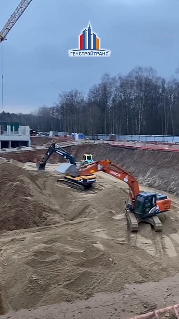 Перекидка грунта/разработка котлована #генстройтранс