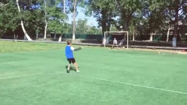 Юный Гарет Бэйл смотреть онлайн