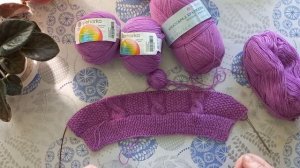 Второй старт в триостартах. Безрукавка на девочку. Тема стартов-сирень