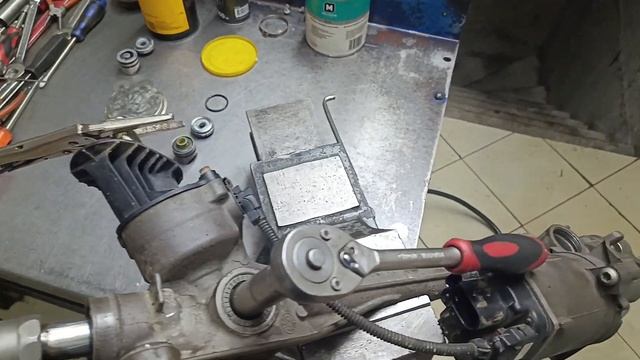 SKODA OCTAVIA 2018 ГОД, СТУЧИТ РУЛЕВАЯ РЕЙКА смотреть онлайн