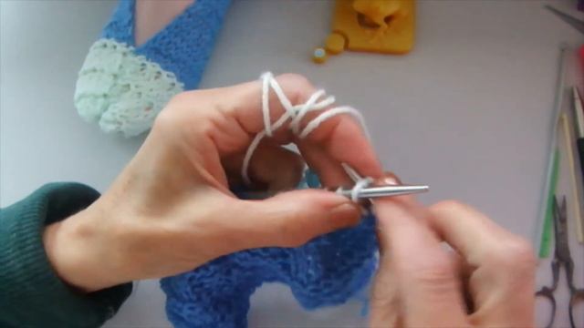 МК ЛЕТНИЕ СЛЕДОЧКИ ТАПОЧКИ НА 2 СПИЦАХ ОДНИМ ПОЛОТНОМ КРАСИВЫЙ УЗОР ЛЕГКО EASY TRIM | HONEY AND ANA