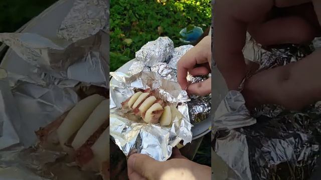 Печём картошку #картошкассалом #мангал #осень #выходны