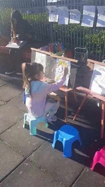 художник парк отдых для всех  качели argentina  shorts