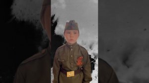 Елизавета Соколова читает стихотворение Александра Твардовского «Я убит подо Ржевом»