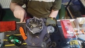 DIY Camper build | Mercedes-Benz 208D OM601 | Ремонт вакуумного насоса - 1