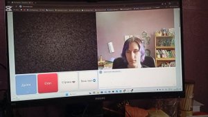Чат Рулетка: реакция людей на фиолетовые волосы