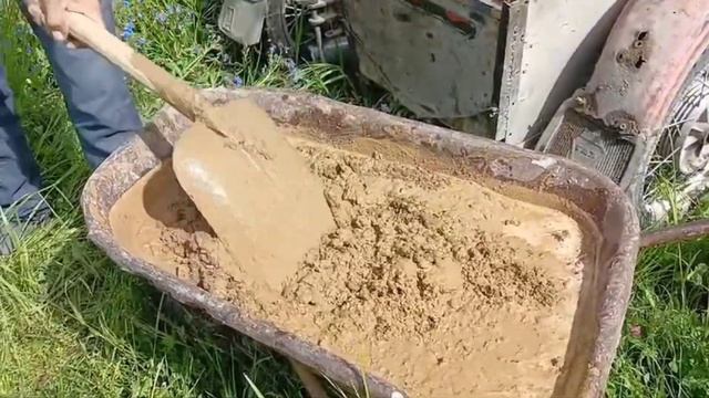 Как делают тандыр. У нас новый тандыр. Первый раз катаю смотреть онлайн