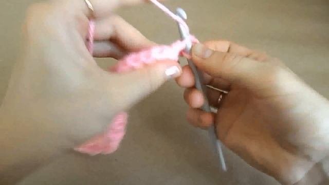 Шапочка крючком узором 