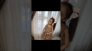 А в глазах сердечки 😍 танцы #дети#танцы#музыка#shorts#детитанцуют#видео#длядетей#девочка#мальчики