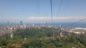 Спуск на канатной дороге Арго в Батуми 14.08.2024
