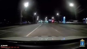 Ночью в Ульяновске пьяный мотоциклист пытался сбежать от сотрудников ДПС: на нарушителя составили 11