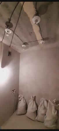 Электромонтажные работы в однушке (балкон, коридор, санузел). Калининград.