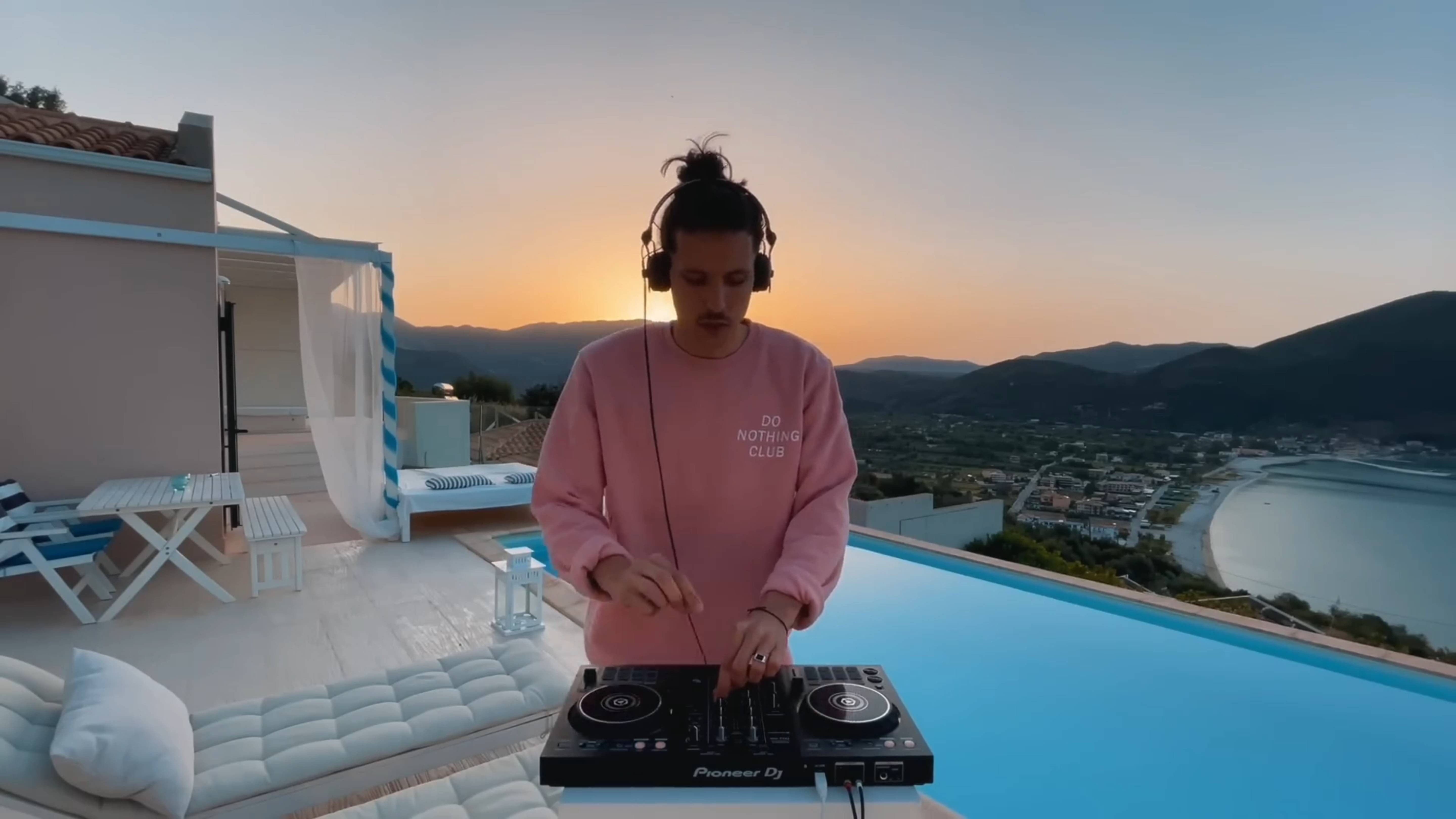 Chris Luno - sunrise house mix