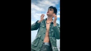 Рахим Абрамов - Fendi (Премьера трека) мини-клип