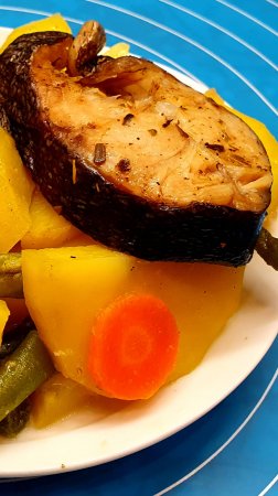 Рыба с картофелем в микроволновке Быстро