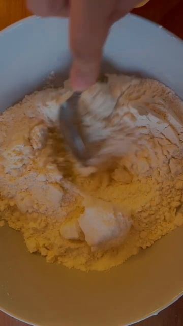 Сырники за 20 минут. Рецепт за 22 секунды #сырники #завтр? смотреть онлайн