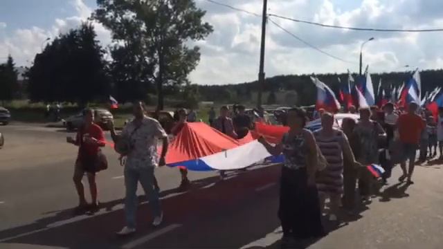 Ново-Переделкино. Шествие в День Государственного флага России смотреть онлайн