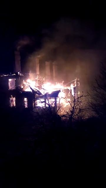 Рахья сгорел двухэтажный дом смотреть онлайн