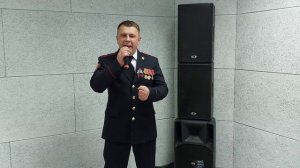 День Победы Андрей Котов исполняет песню Д.Тухманова и В.Харитонова