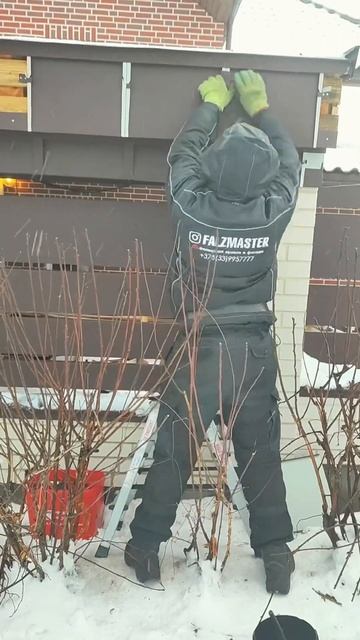 #кровельныеработы #кровля #крыша #фальц #киянка #фальце смотреть онлайн