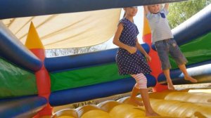 Правила поведения на надувных батутах, что нужно знат?