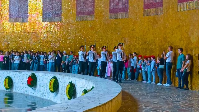 Смена Почётного Караула на Мамаевом Кургане, Волгогра