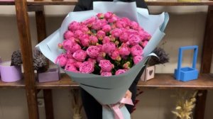 Букет 19 розовых пионовидных роз сорт Мисти Баблз