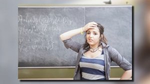 УГАРЫ В ШКОЛЬНОМ ТУАЛЕТЕ #1