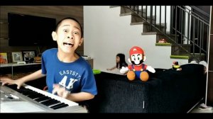 мальчик с ума сошел играет на пианино Братья Супер Марио
