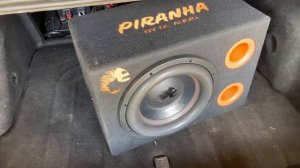 Установка саббуфера от DL audio в Chevrolet Cruze