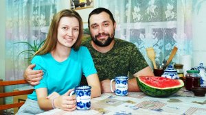 МОЛОДАЯ СЕМЬЯ СТРОИТ ДОМ СВОЕЙ МЕЧТЫ В ДЕРЕВНЕ ｜ ПЕРЕВОДИМ СКОТ НА НОВЫЙ КОРМ ｜ ВЫМЫЛИ КОШКУ В БАНЕ