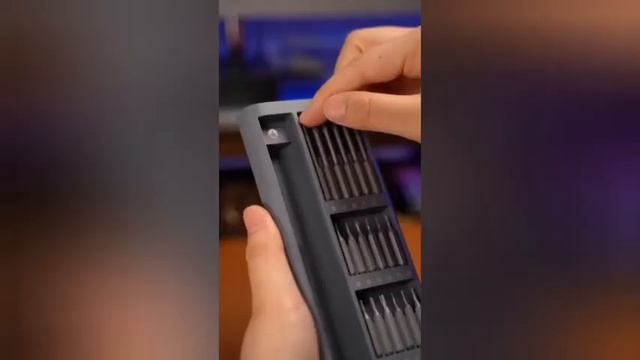 Електровикрутка Xiaomi MiJia Electric Screwdriver (24 насадки) смотреть онлайн