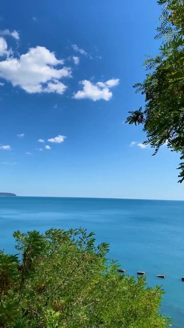 Терраса с видом на море 💙 смотреть онлайн