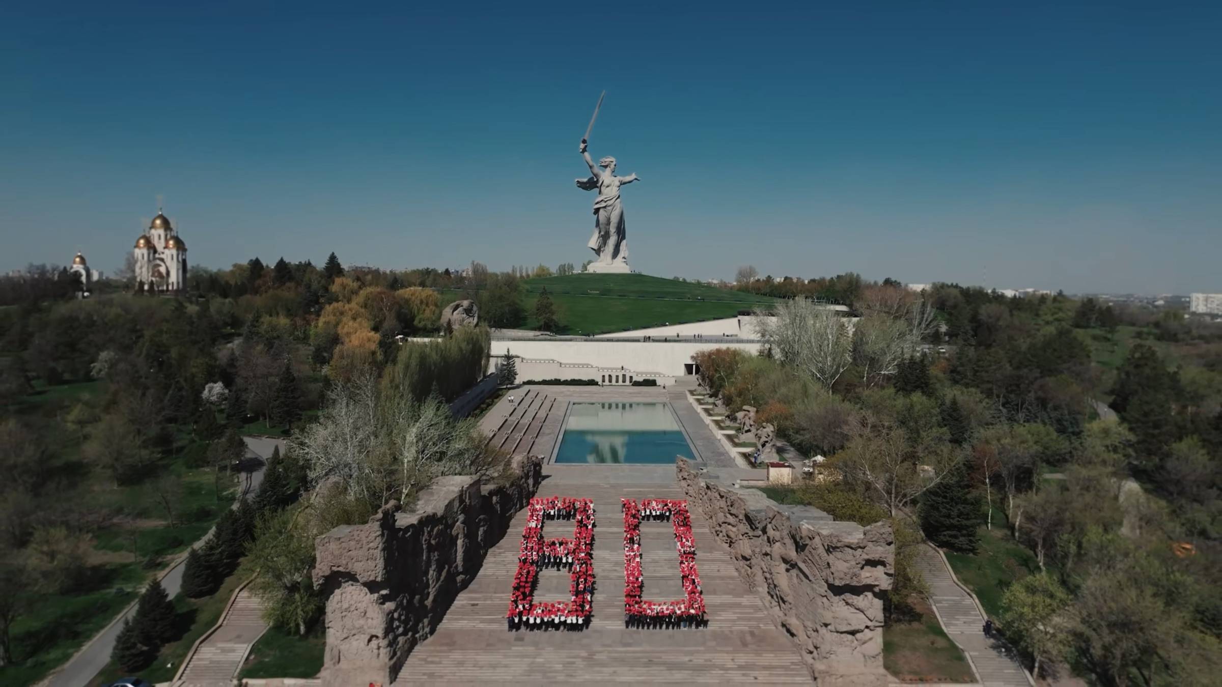 Поклонимся великим тем годам смотреть онлайн