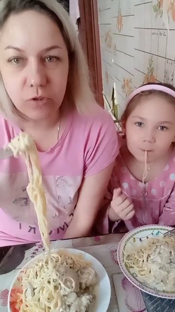 #mukbang #еда #емнакамеру #мукбанг #едимвкусно #едимдома