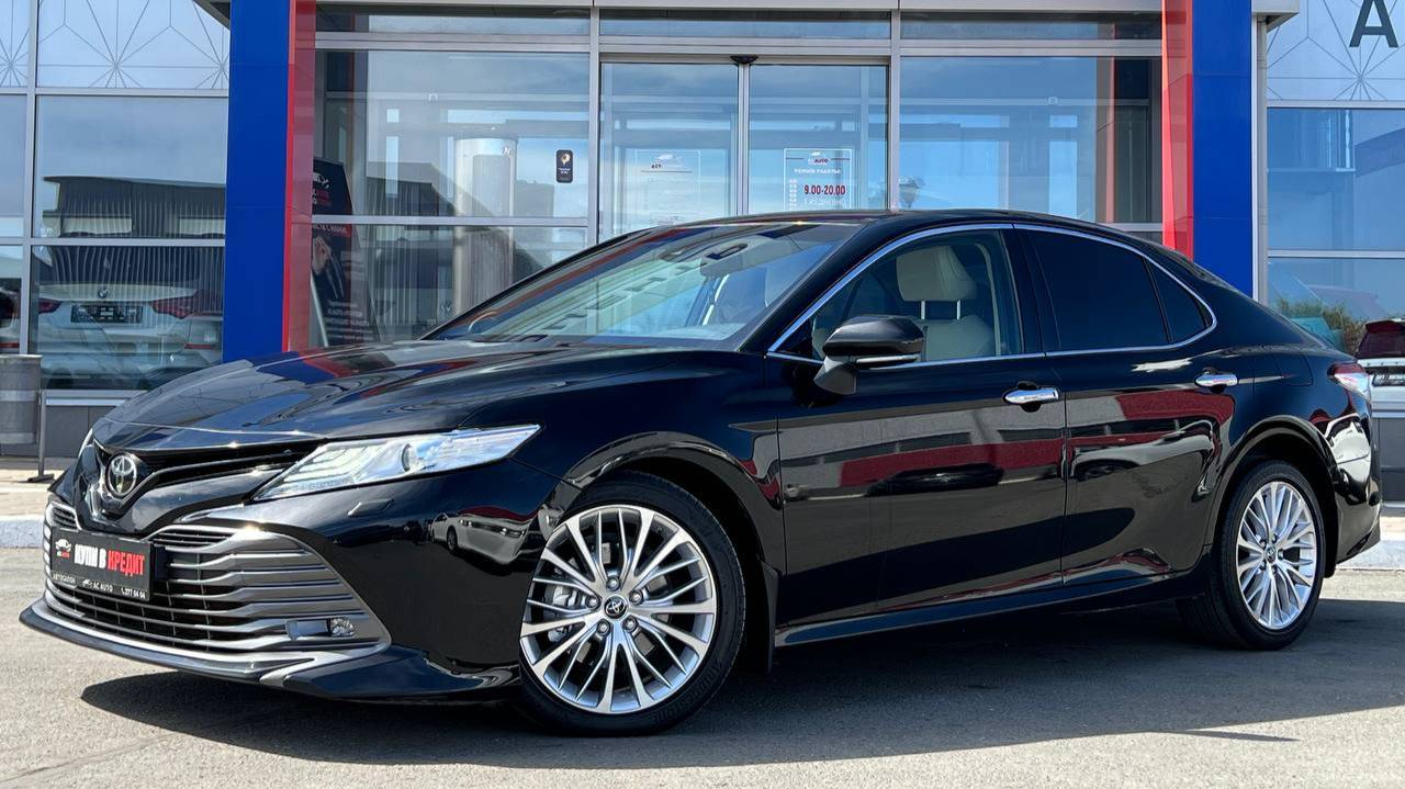 Toyota Camry '2018 смотреть онлайн