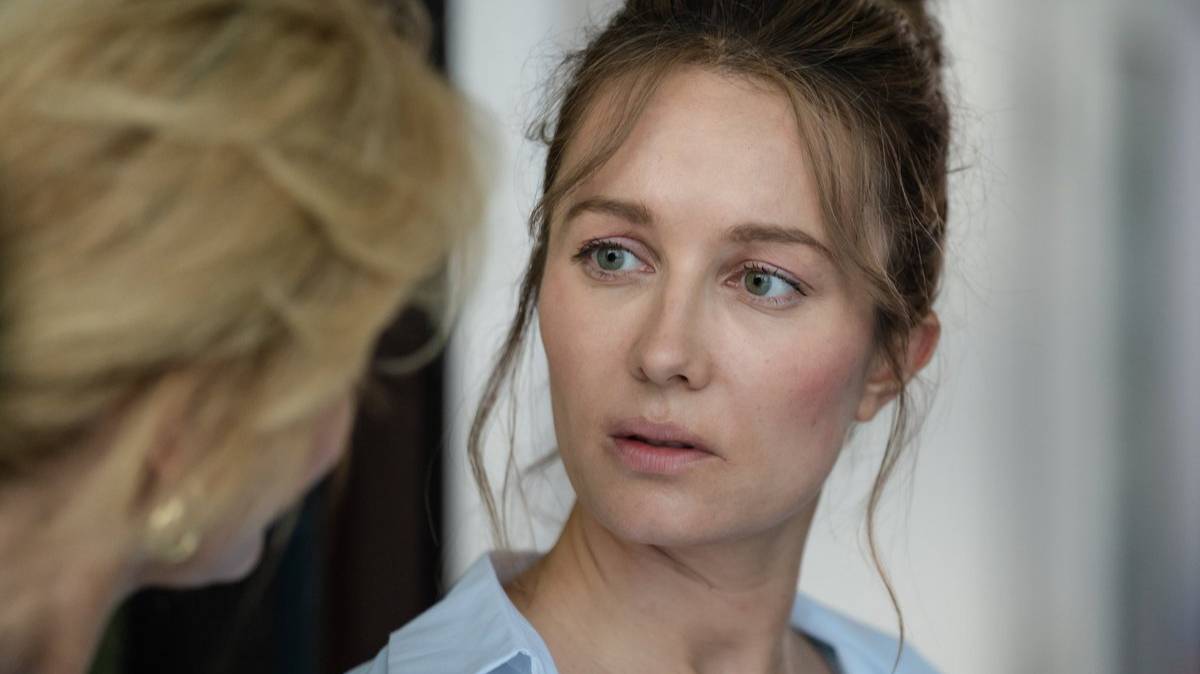 Любовь со шрамом - 1 Сезон 1 серия Сериал 2025